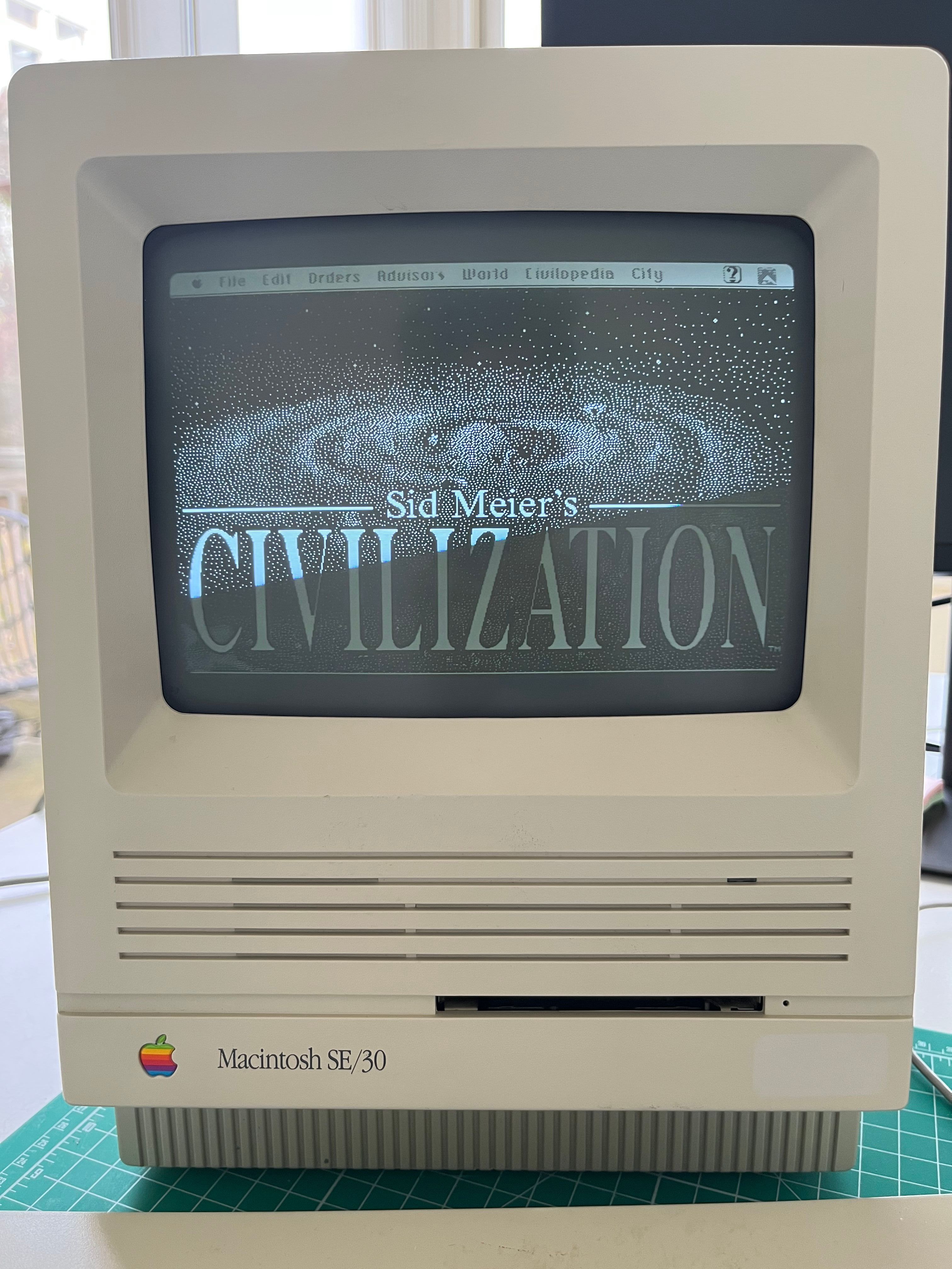 オークショ ヤフオク! - Remodering Macintosh SE/30 M1 Soc & macOS